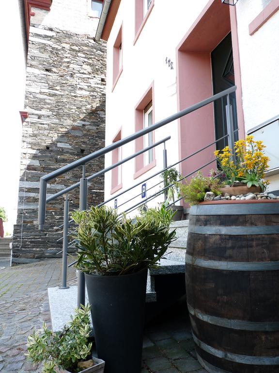 Ferienwohnung & Apartment Am Steinbrunnen Brauneberg Dış mekan fotoğraf